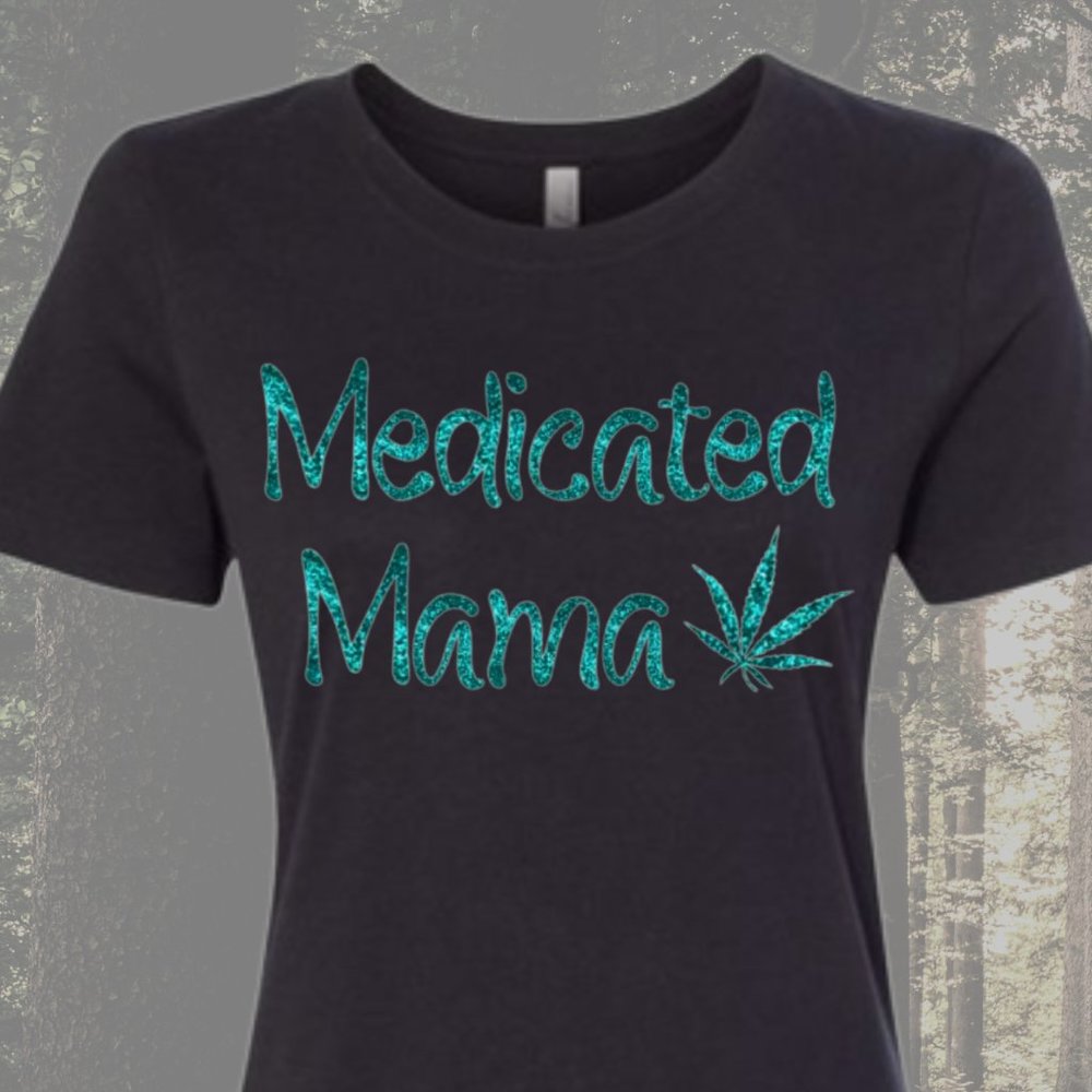 Medicated Mama Cannabis 420 Black T-shirt Sparkly Teal Glitter Image